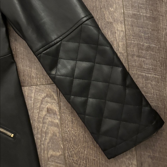 Elie Tahari The Dina Vegan Leather Jacket - Picture 6 of 9